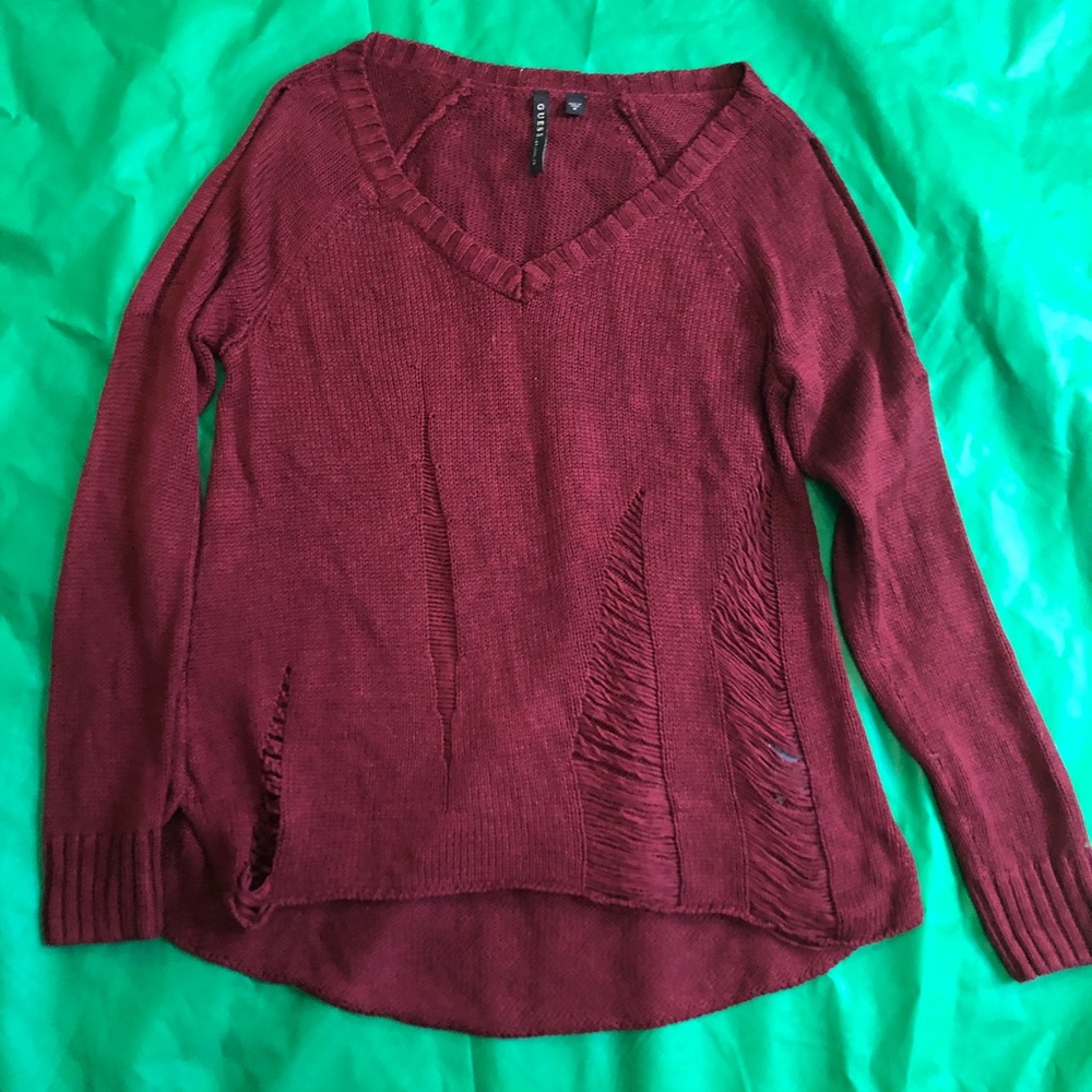 Burgundy GUESS long sleeve unique sweater.